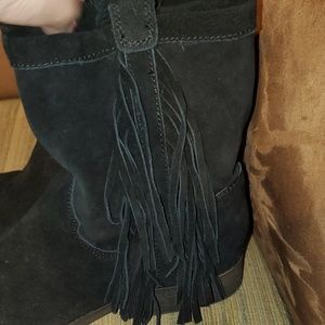 Fake leather boots